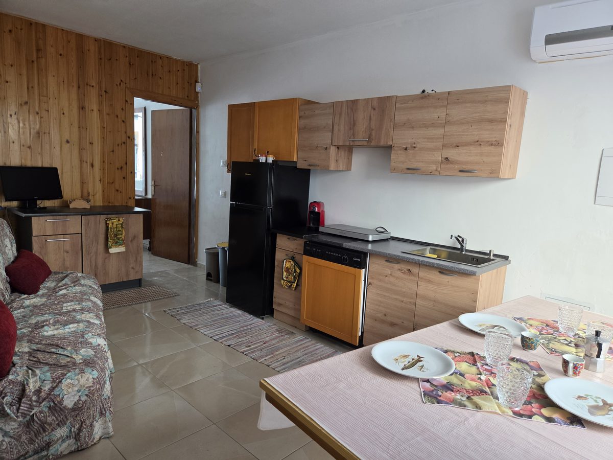 Ground Floor Apartment · Shared Only, photo 4