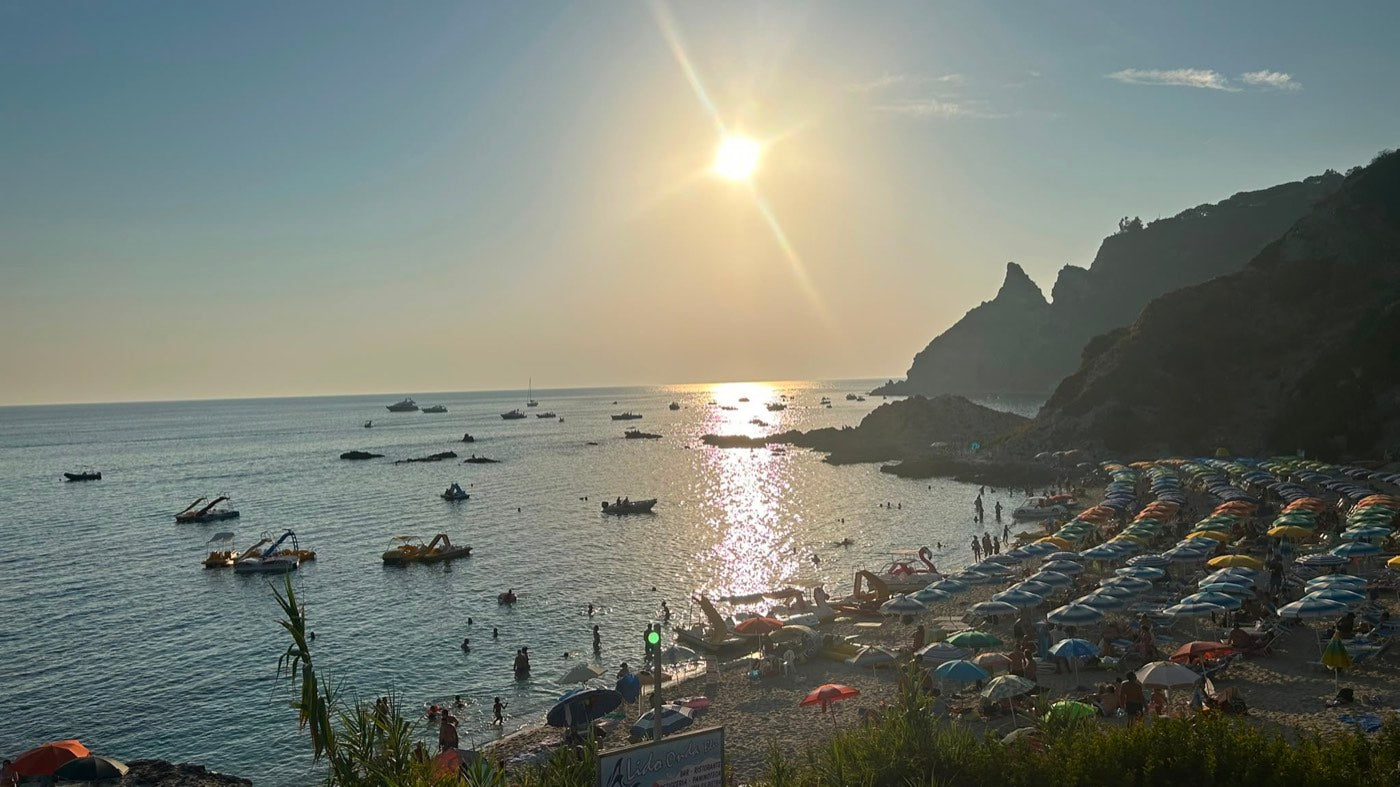 Day 4 · Monday · Capo Vaticano: Movement, Meditation & the Coast